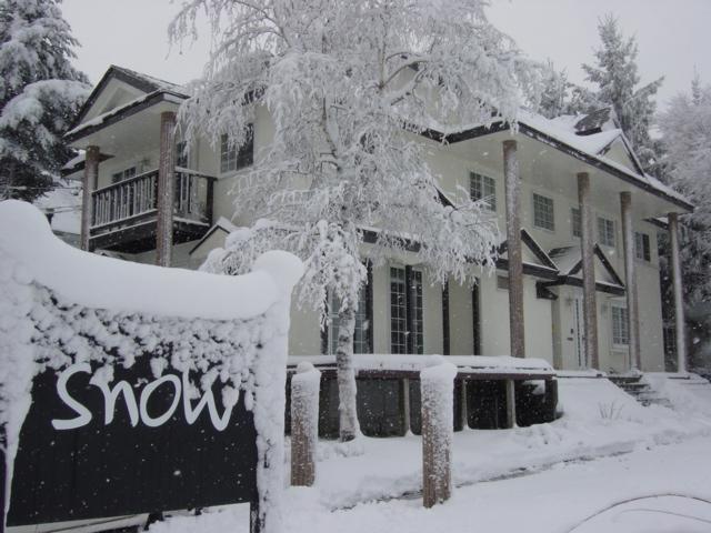 Pension Snow Hakuba Exterior foto